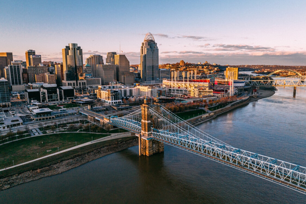 Cincinnati Ohio Roofing Services - Integrity 1st Roofing h1 roofing contractor near northern kentucky oh